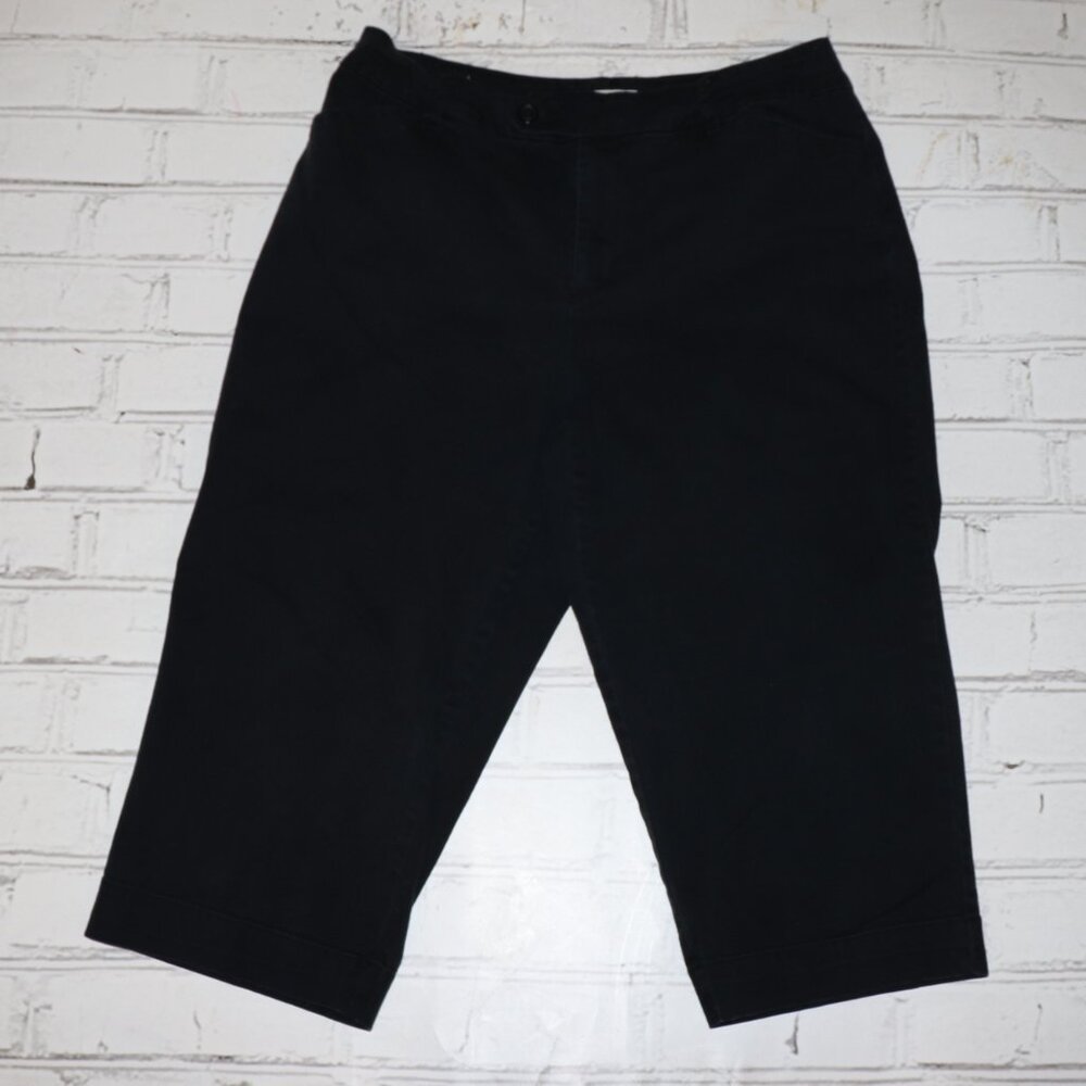 🖤✨ St. John’s Bay Denim Stretch Capris · Size 12 · Black